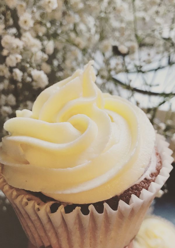 Lemon & Elderflower Cupcakes