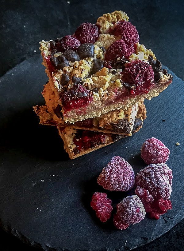 Raspberry & Dark Chocolate Oat Bars