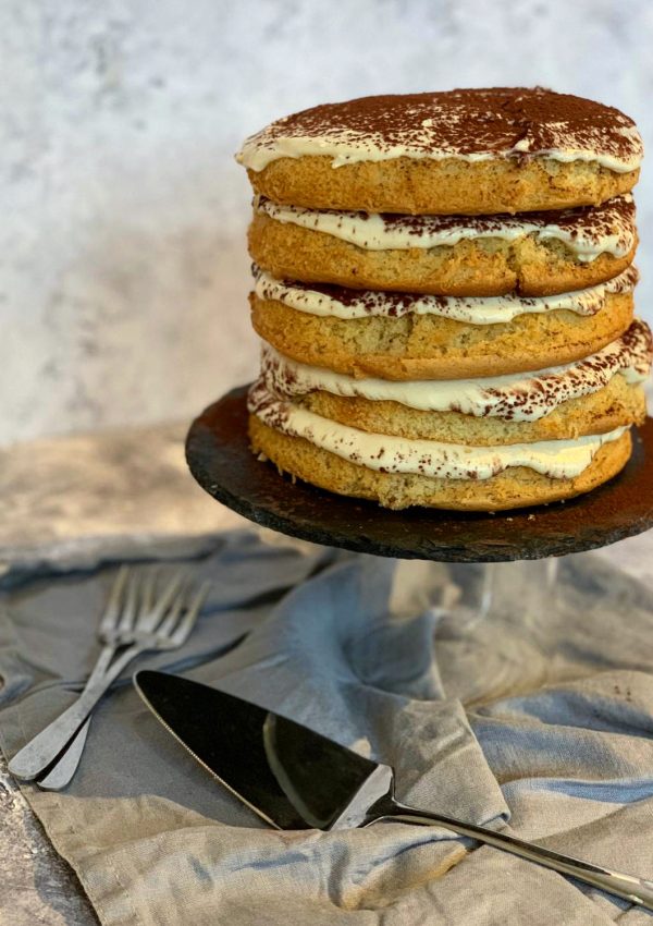 Tiramisu Cake